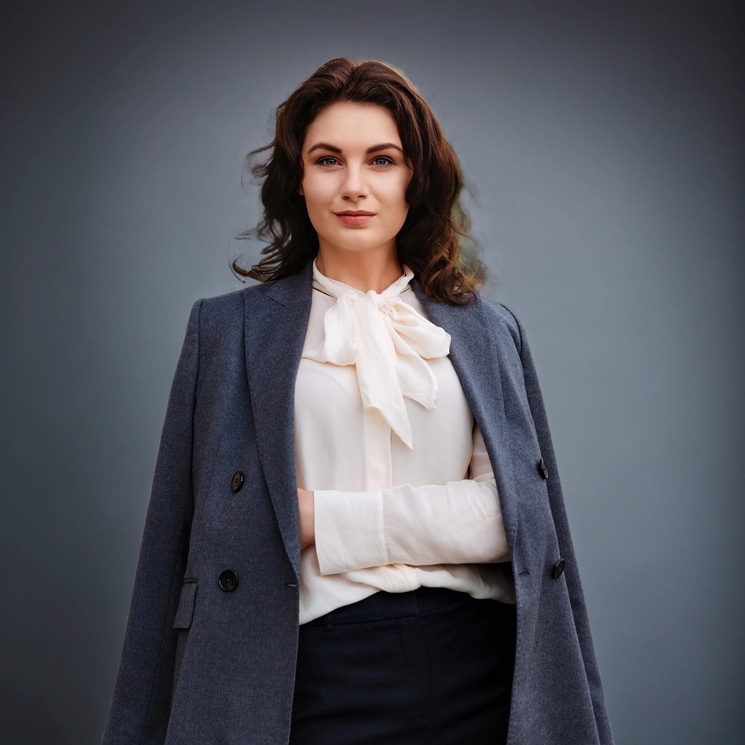 Elena Bezelgues, LL.M. — Geschäftsführerin & Gründerin